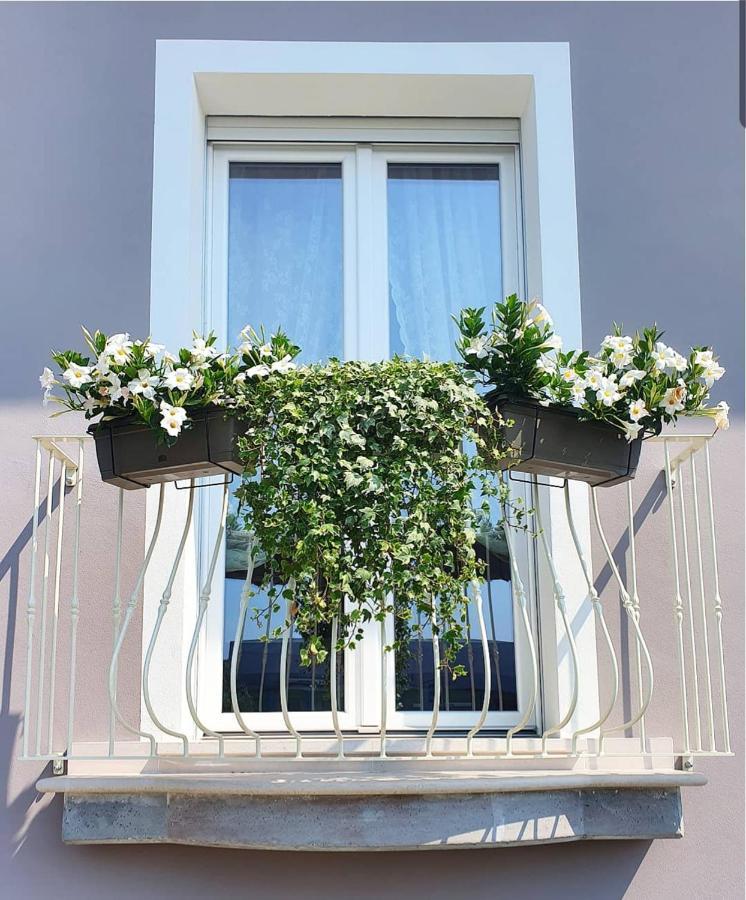 Romantic Home Sirmione Eksteriør billede
